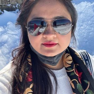 Meet your Posher, Shalini